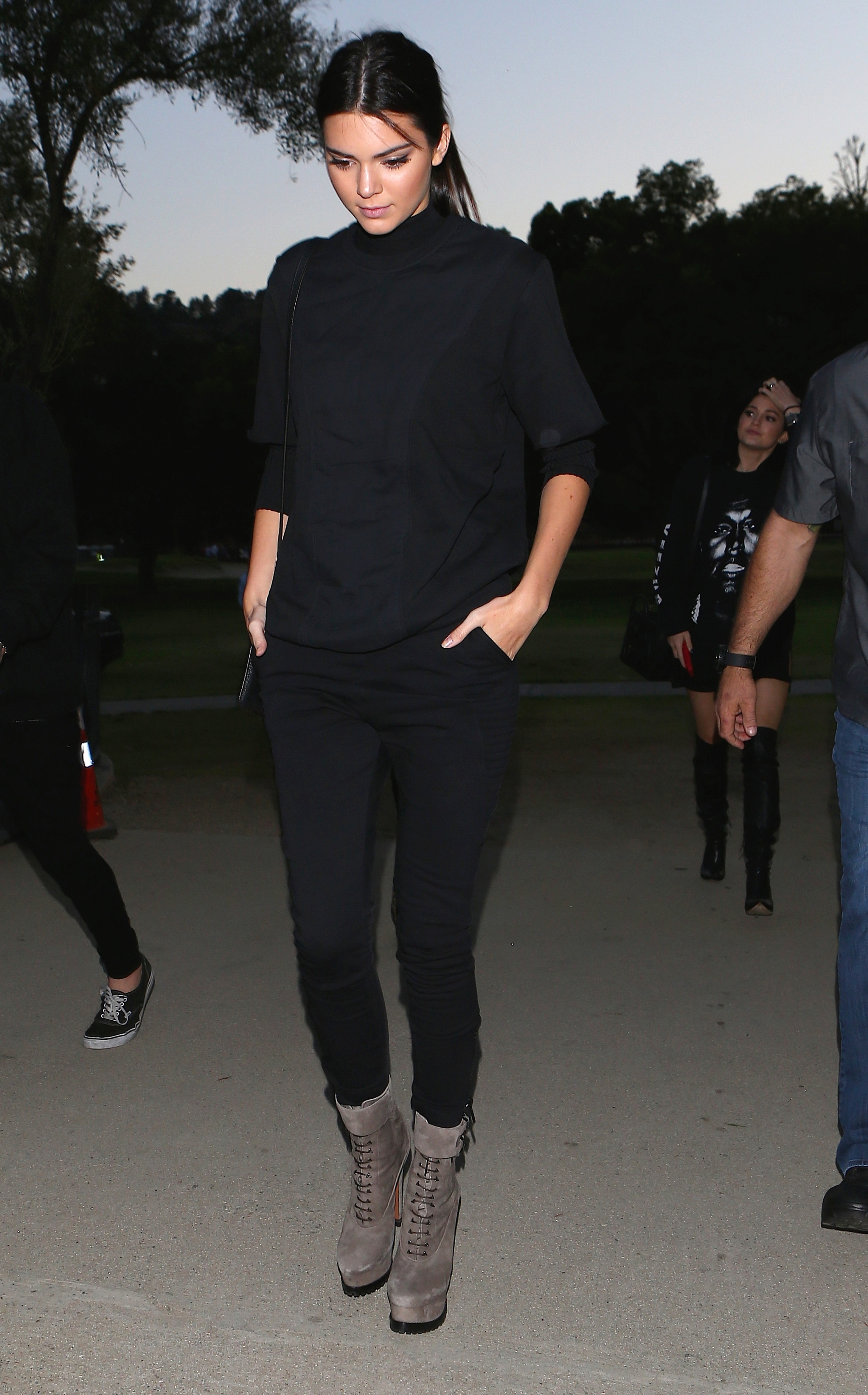 Access_Kardashian_6~0.jpg