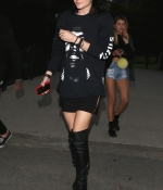 Access_Kardashian_3.jpg