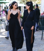 Access_Kardashian_3.jpg