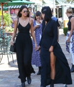 Access_Kardashian_1.jpg
