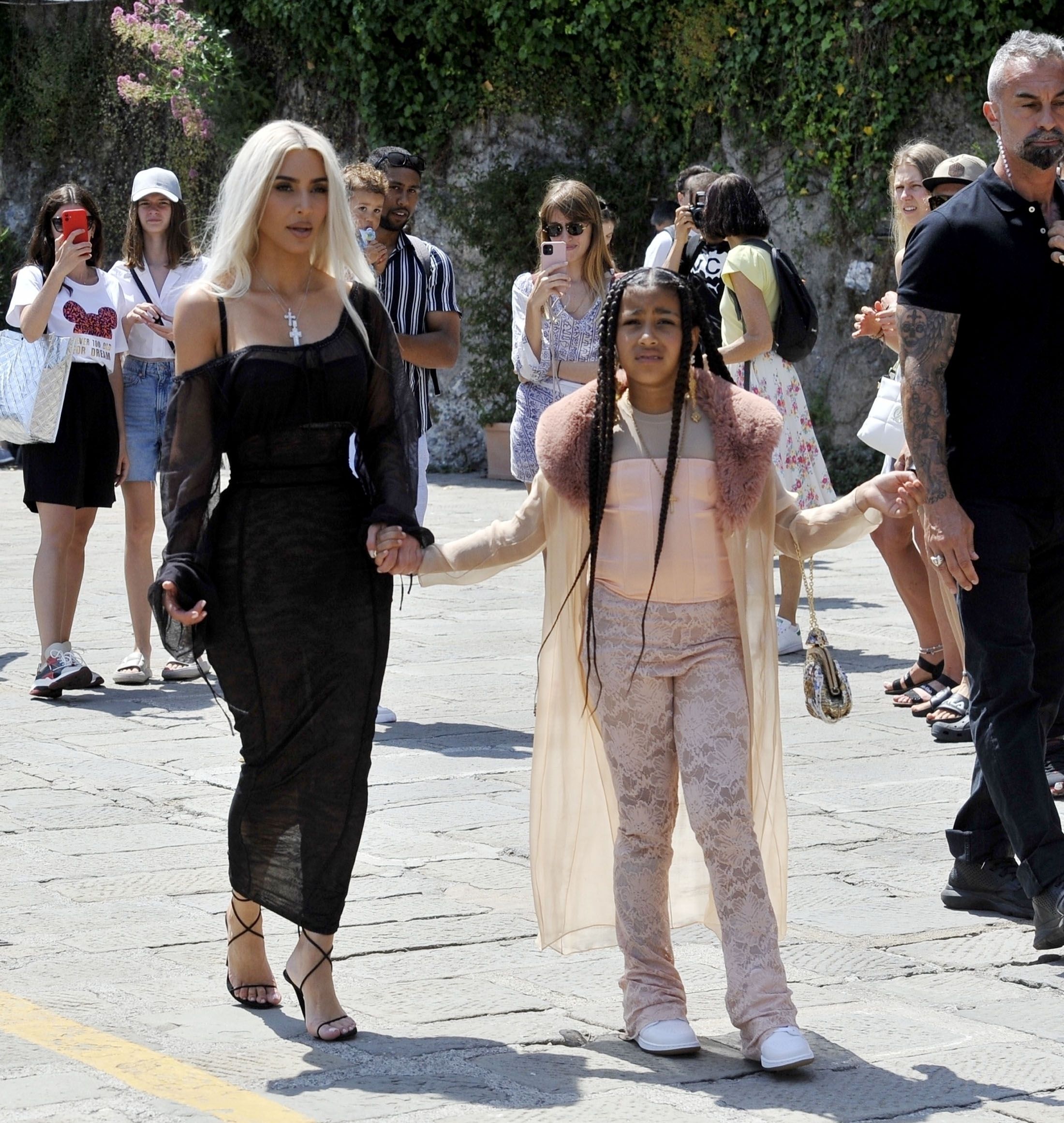 Access_Kardashian_007.jpg