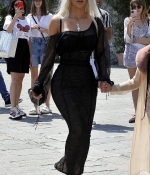 Access_Kardashian_010.jpg