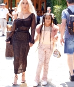 Access_Kardashian_029.jpg