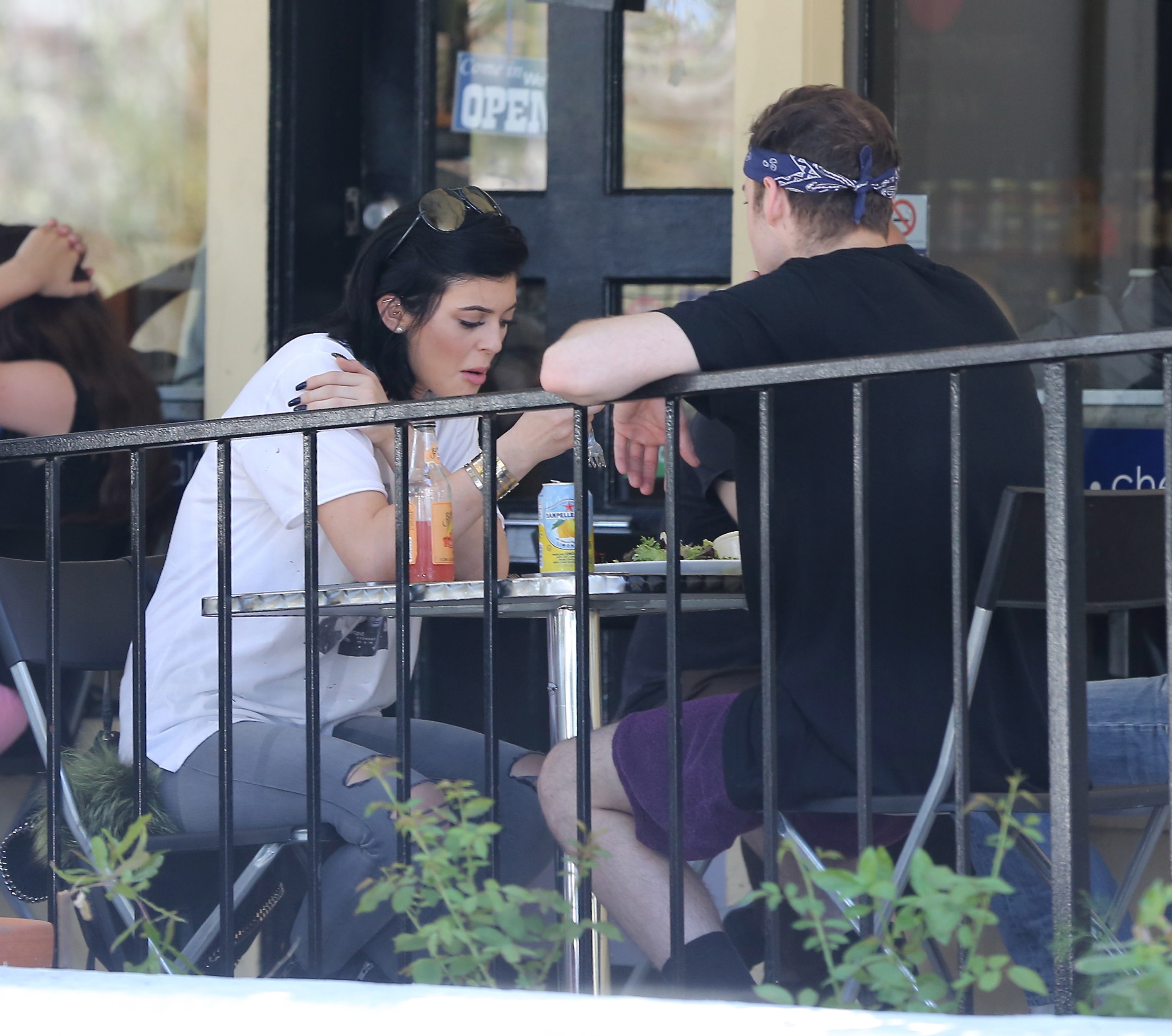 Access_Kardashian_1.jpeg