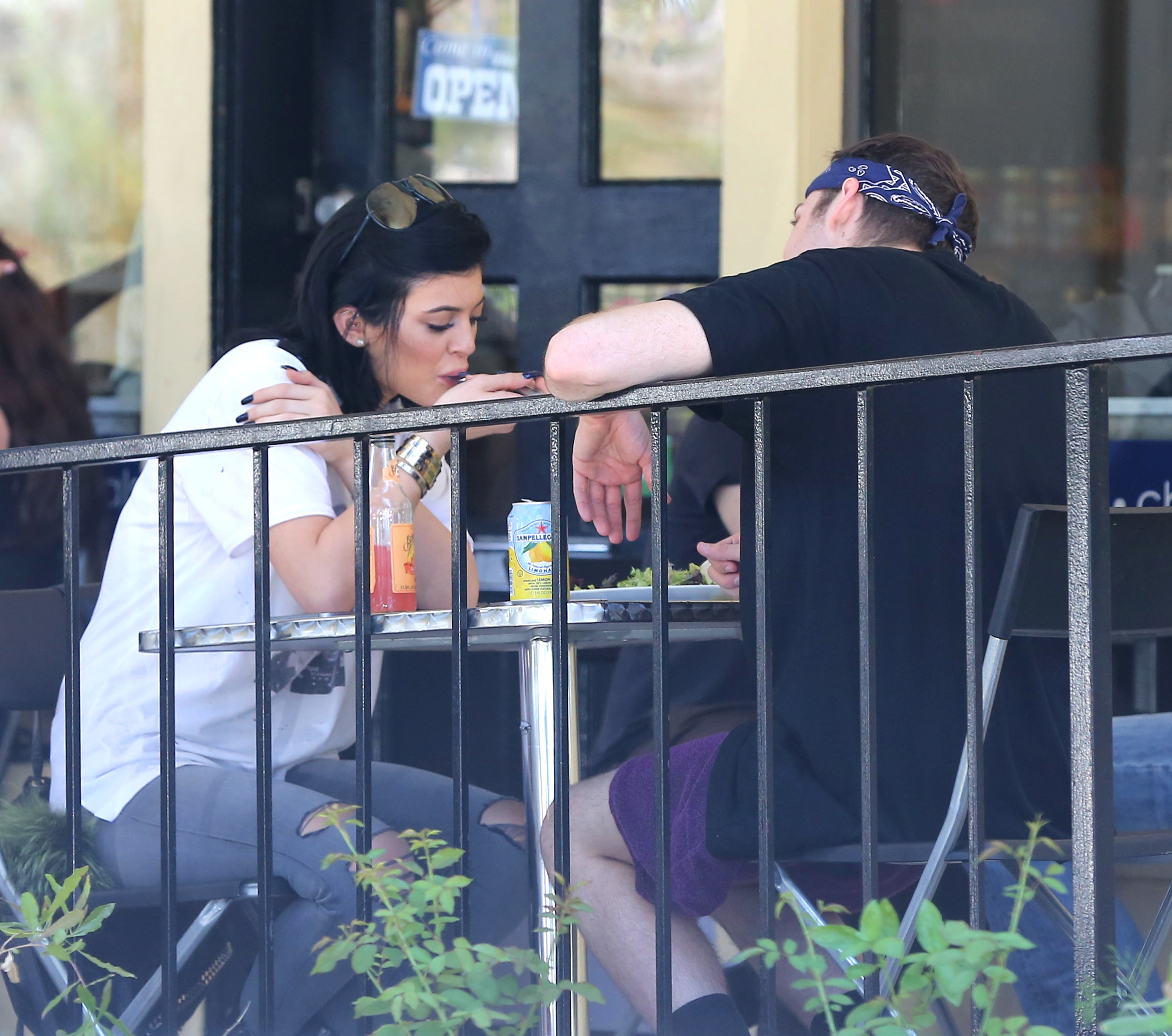 Access_Kardashian_2.jpeg