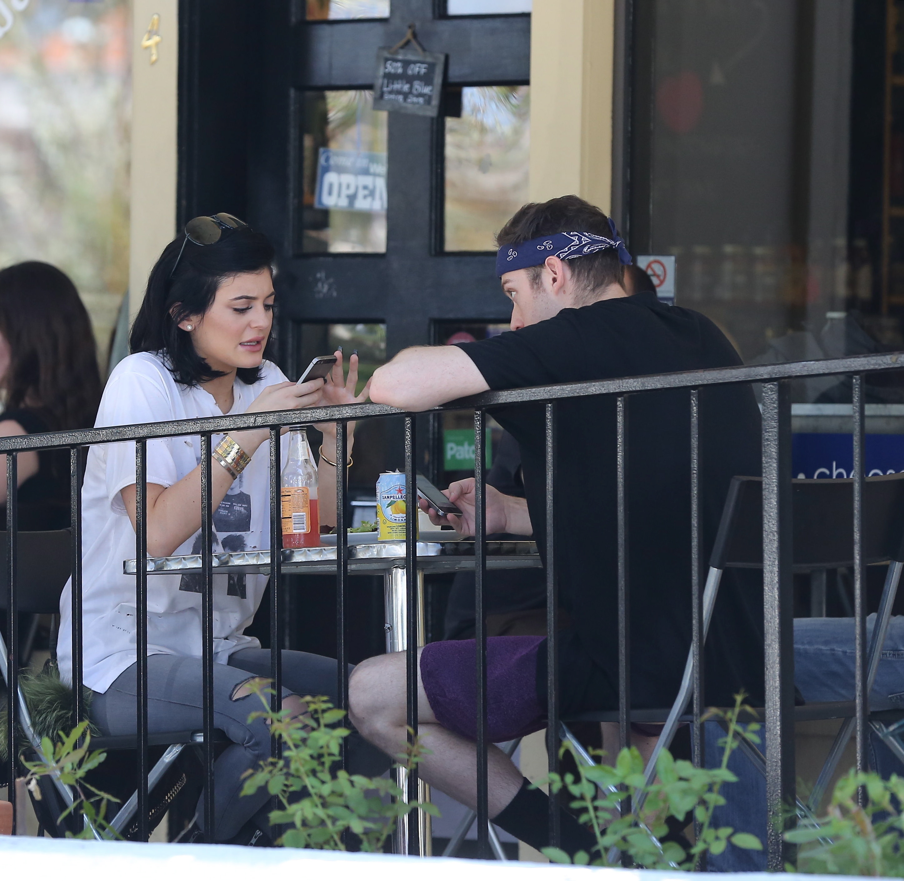 Access_Kardashian_4.jpeg