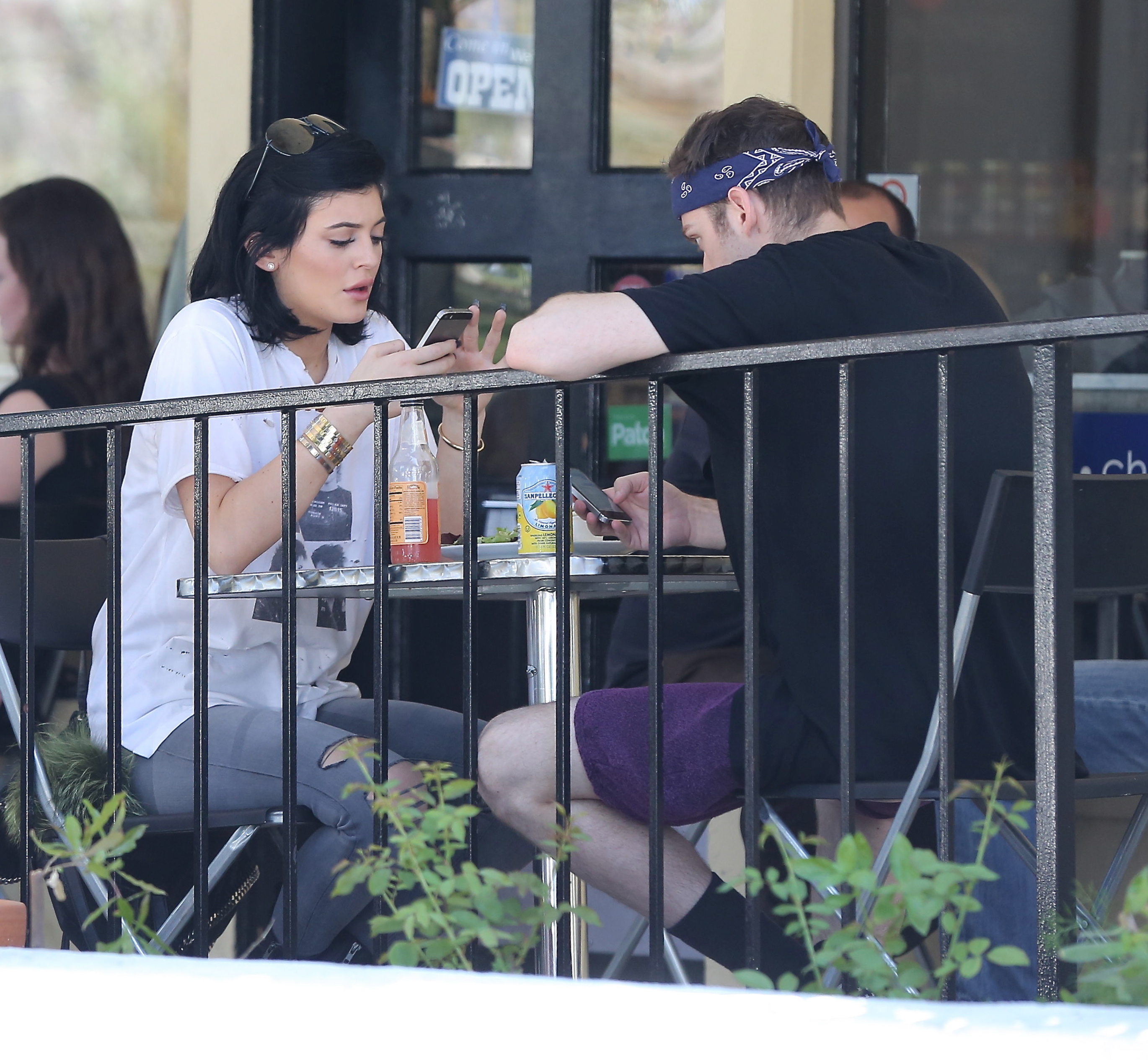 Access_Kardashian_5.jpeg