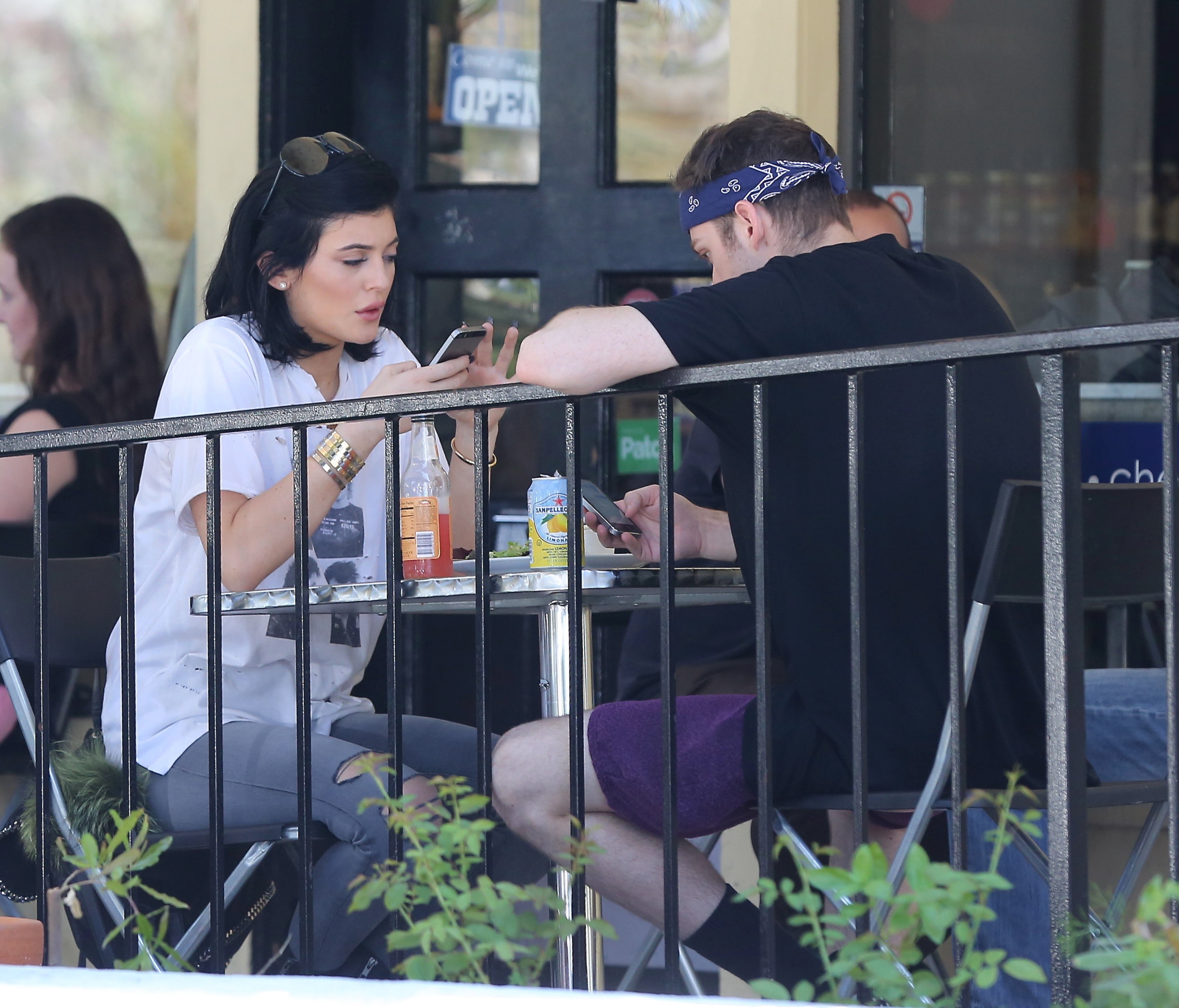 Access_Kardashian_6.jpeg