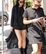Access_Kardashian_2.jpg