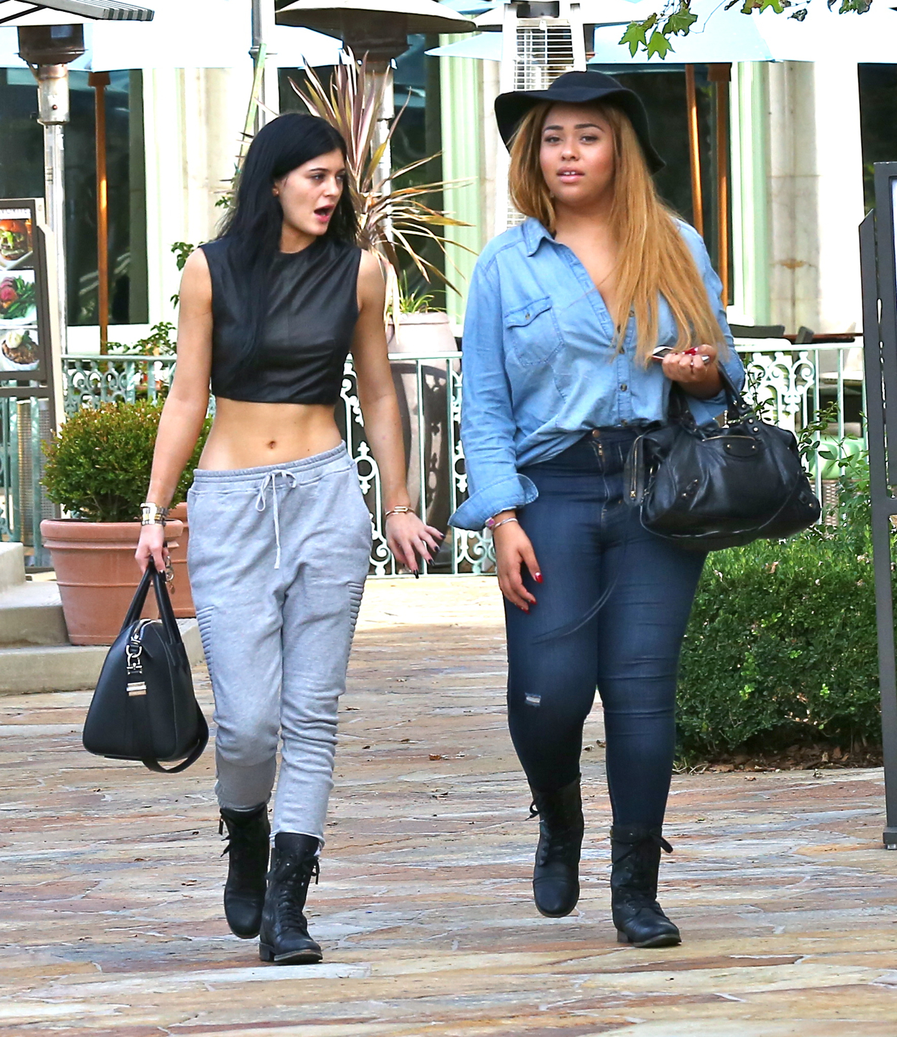 Access_Kardashian_3.jpg