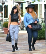 Access_Kardashian_6.jpg