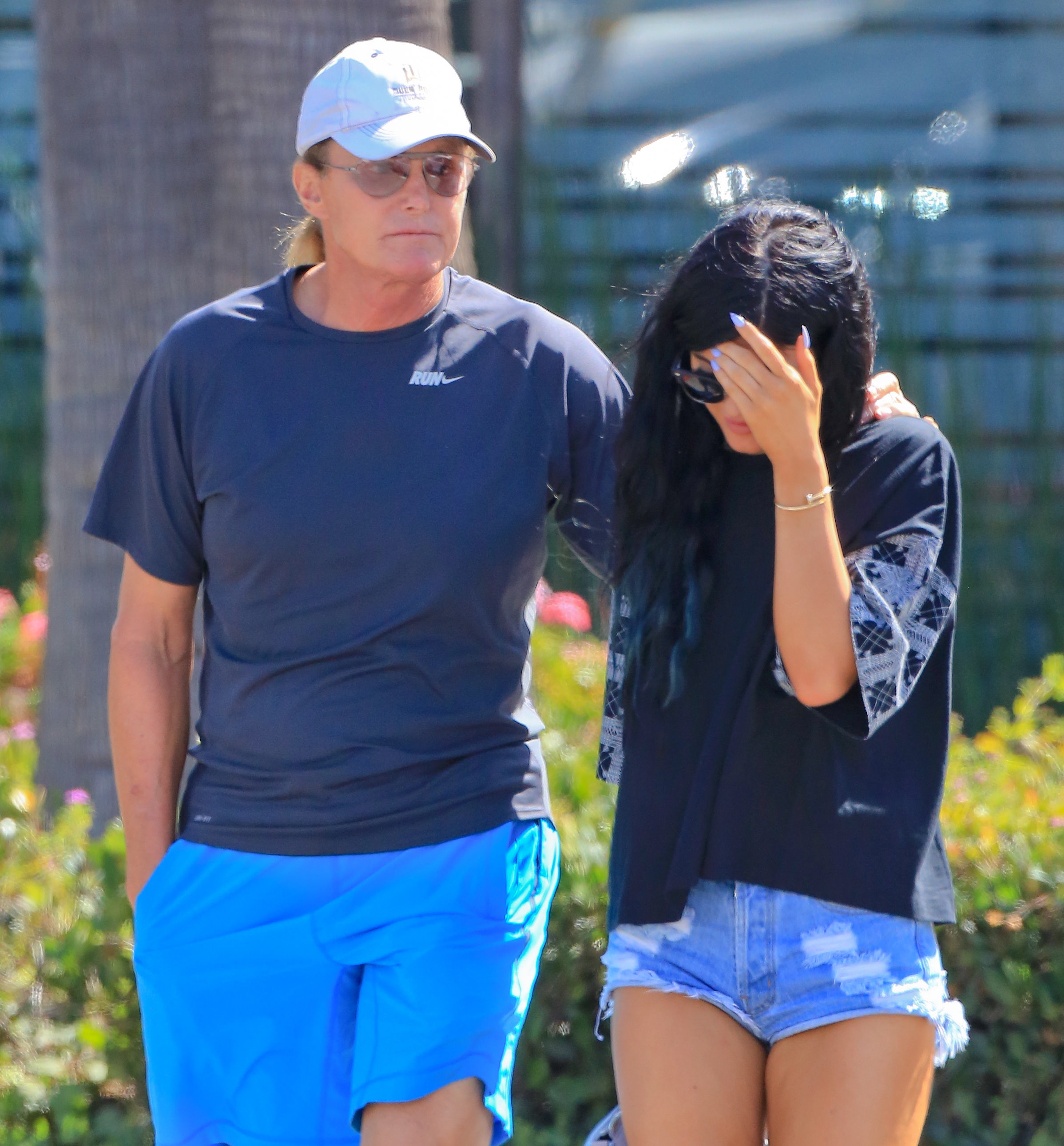 Access_Kardashian_1.jpg