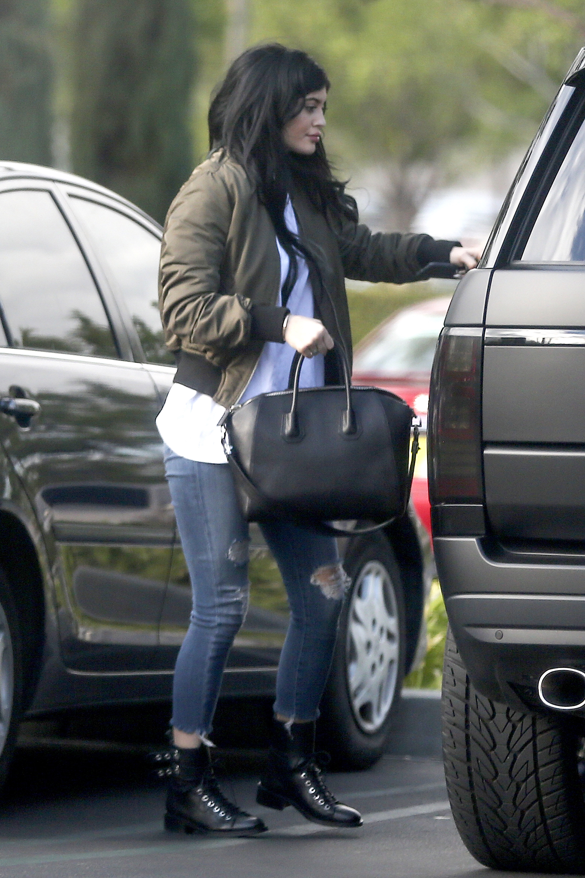 Access_Kardashian_2.jpg