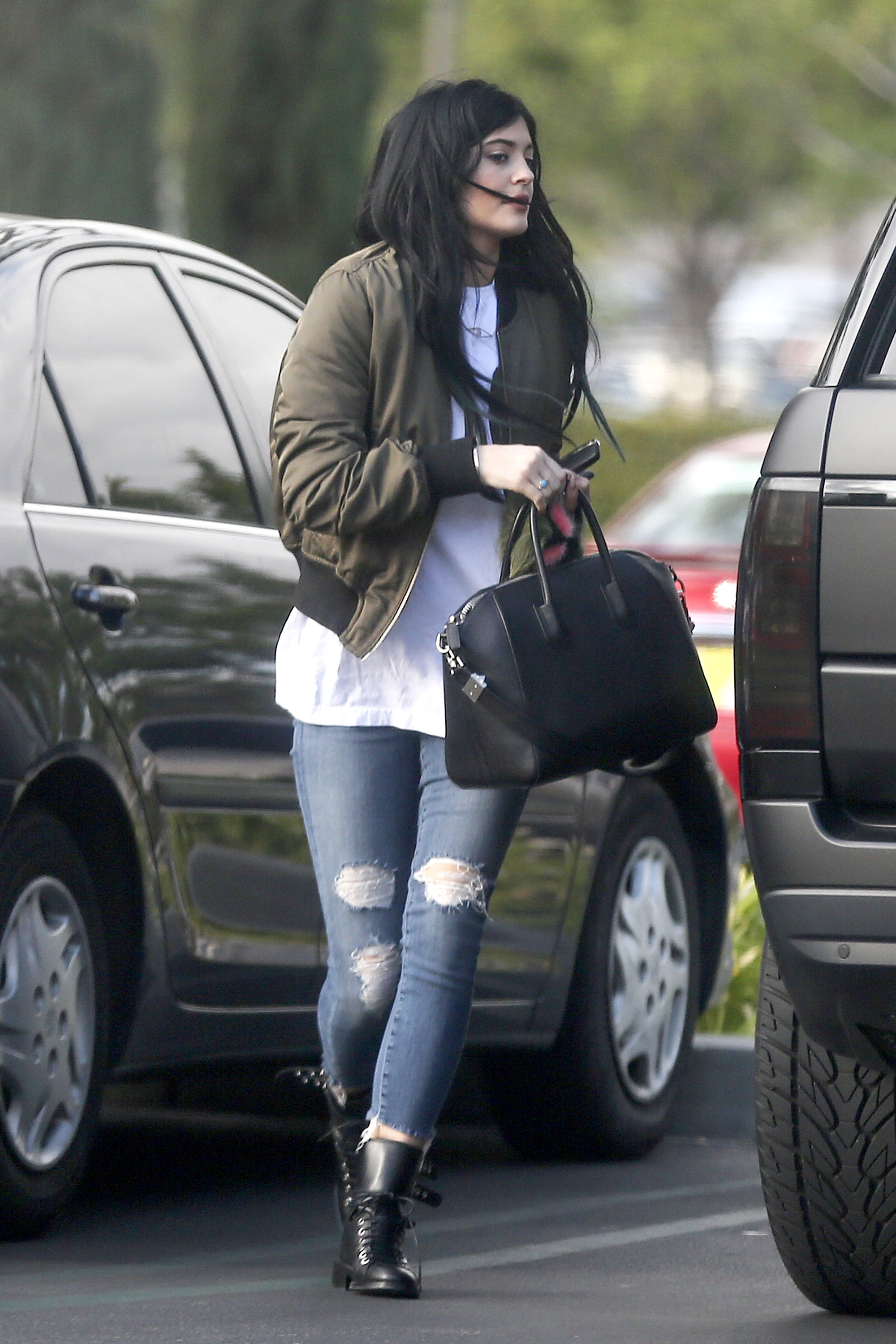 Access_Kardashian_4.jpg