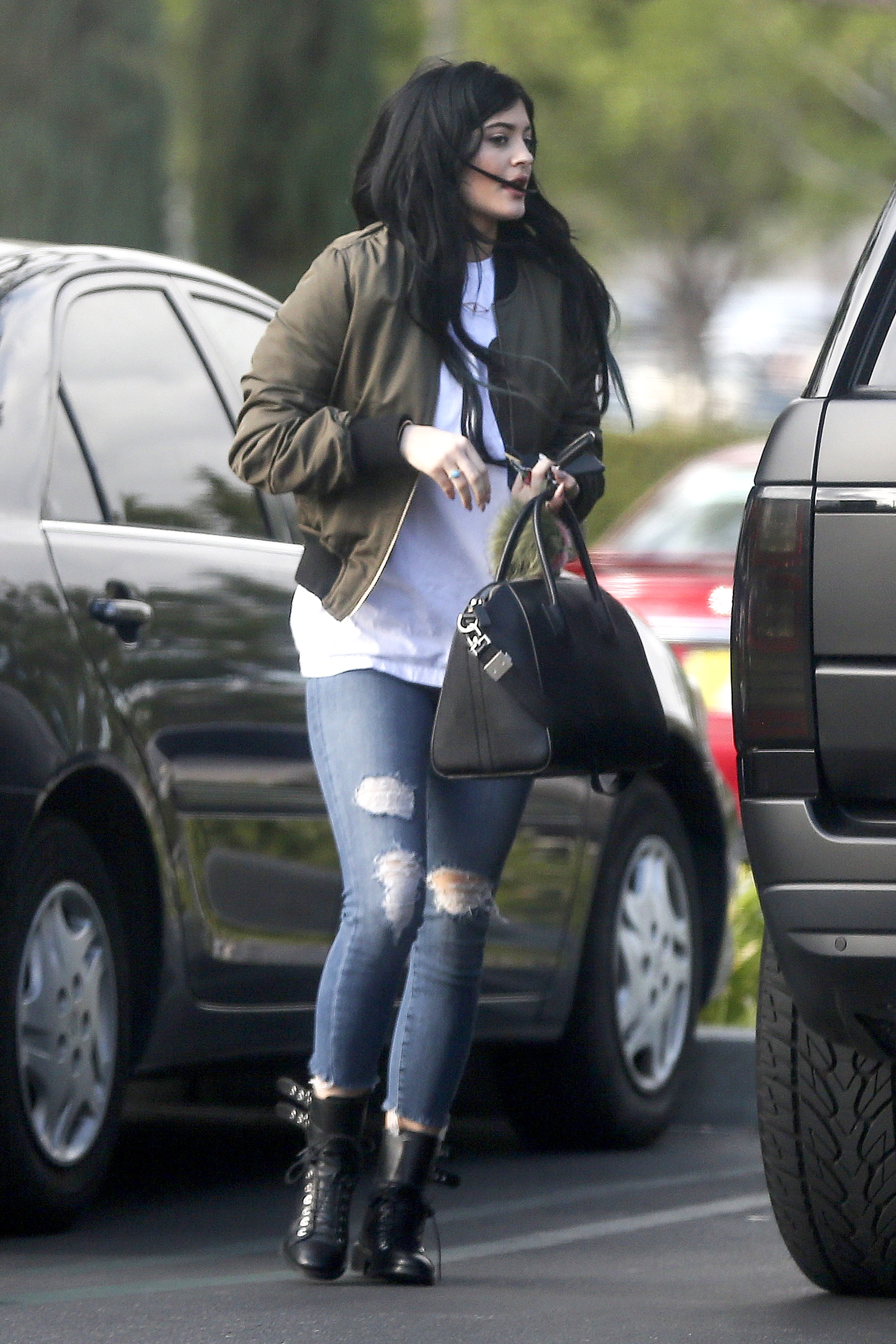 Access_Kardashian_5.jpg