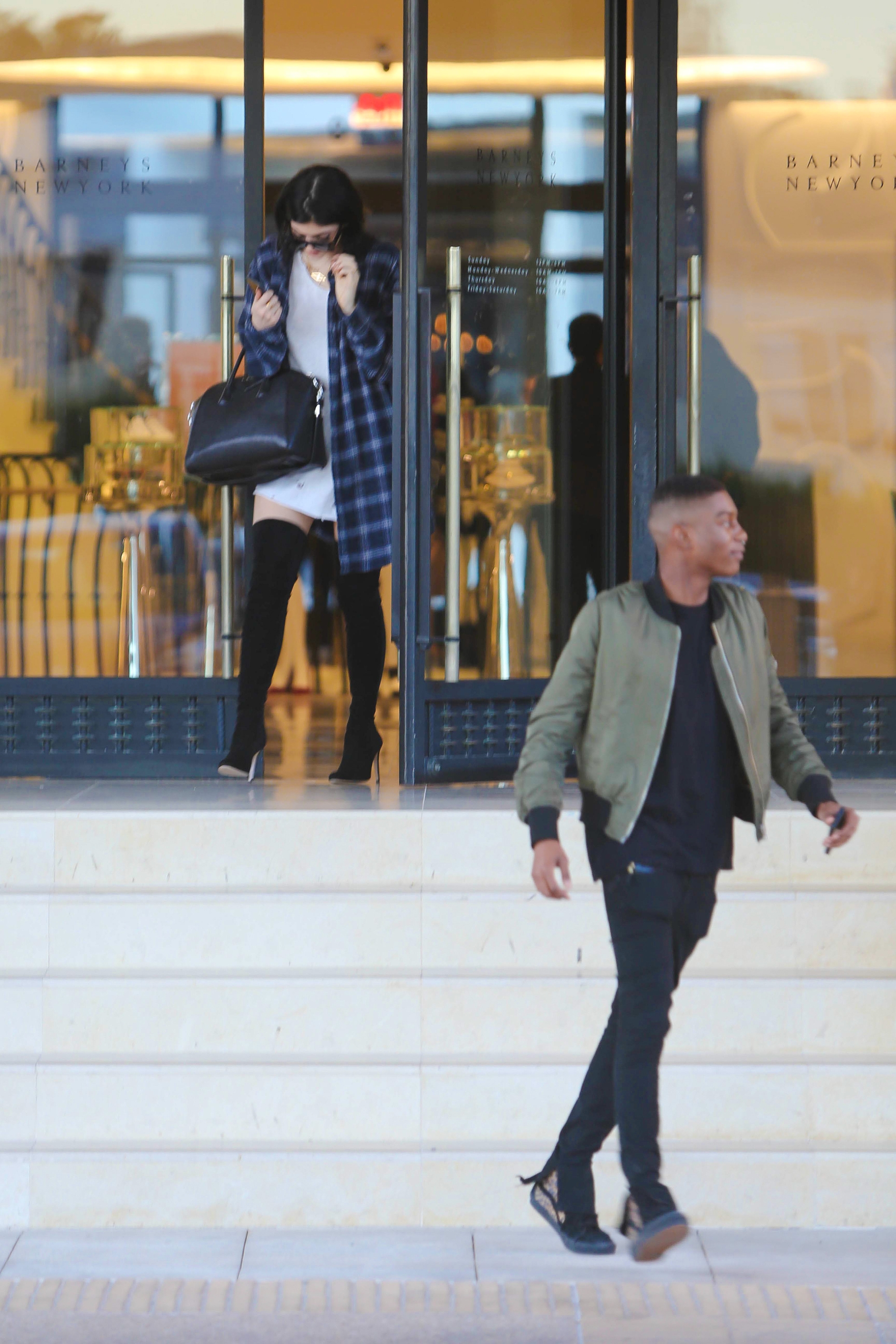 Access_Kardashian_1.jpg