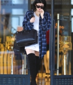 Access_Kardashian_5.jpg