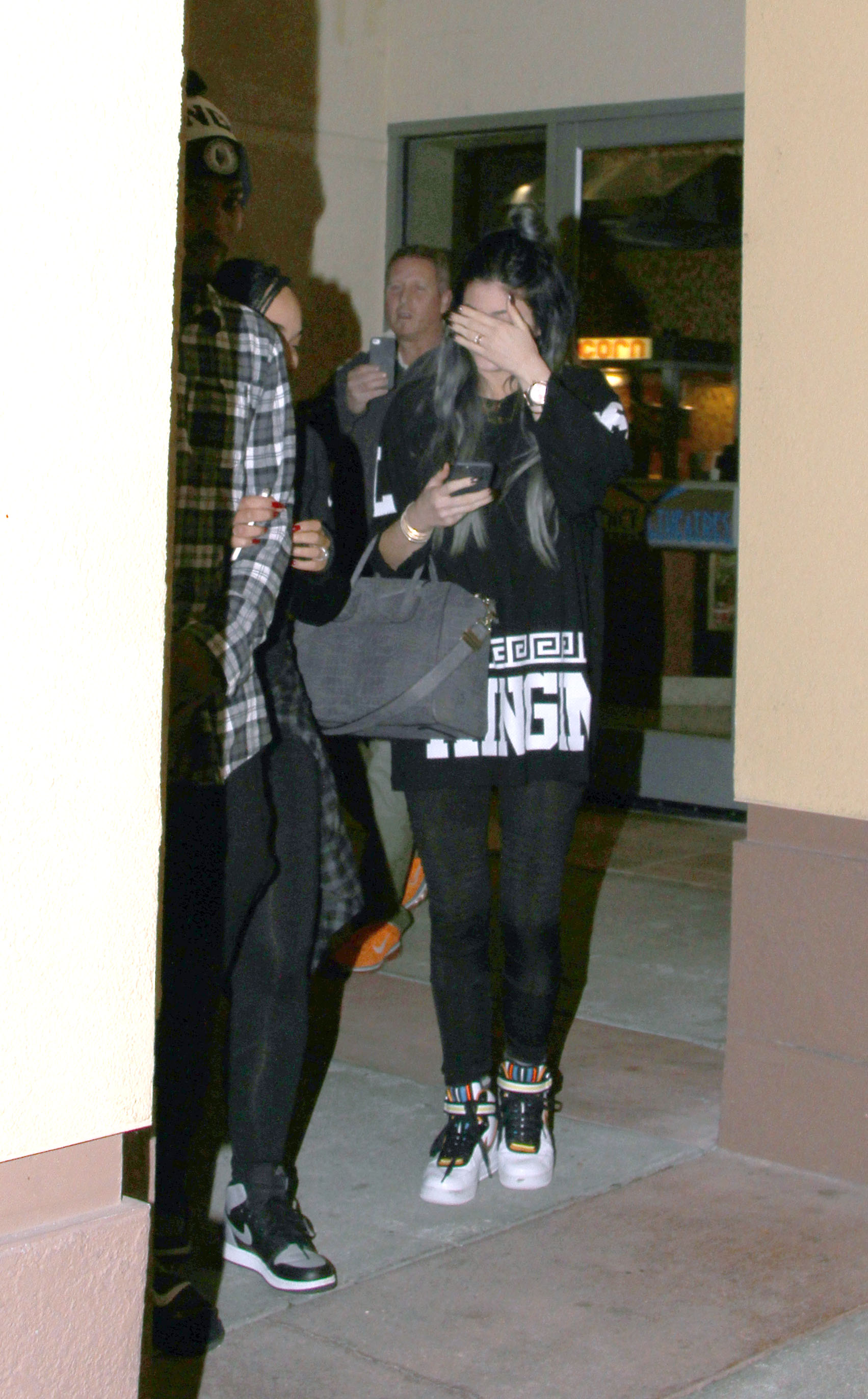 Access_Kardashian_7.jpg