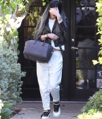 Access_Kardashian_2.jpeg
