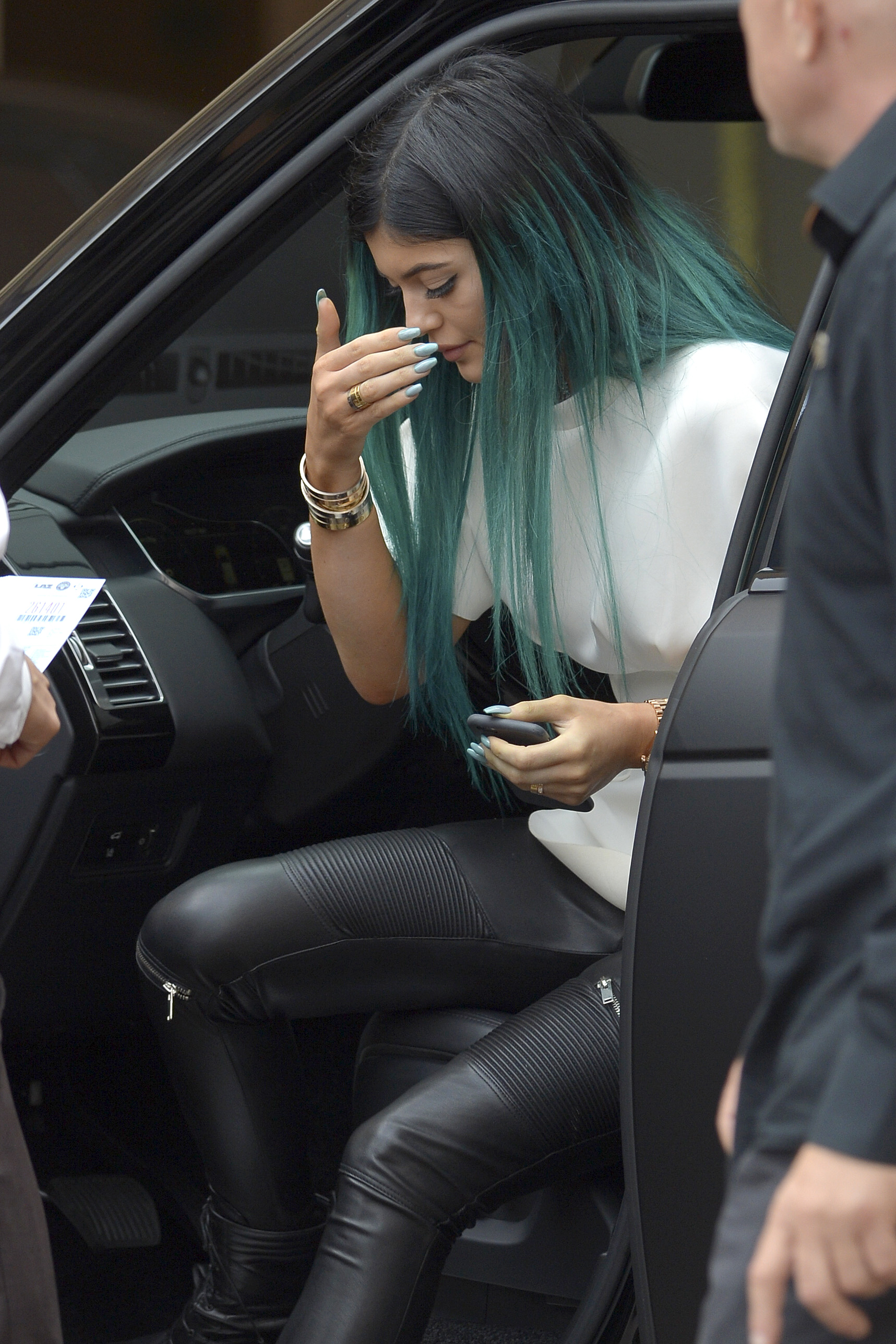 Access_Kardashian_1.jpg