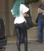 Access_Kardashian_5.jpg