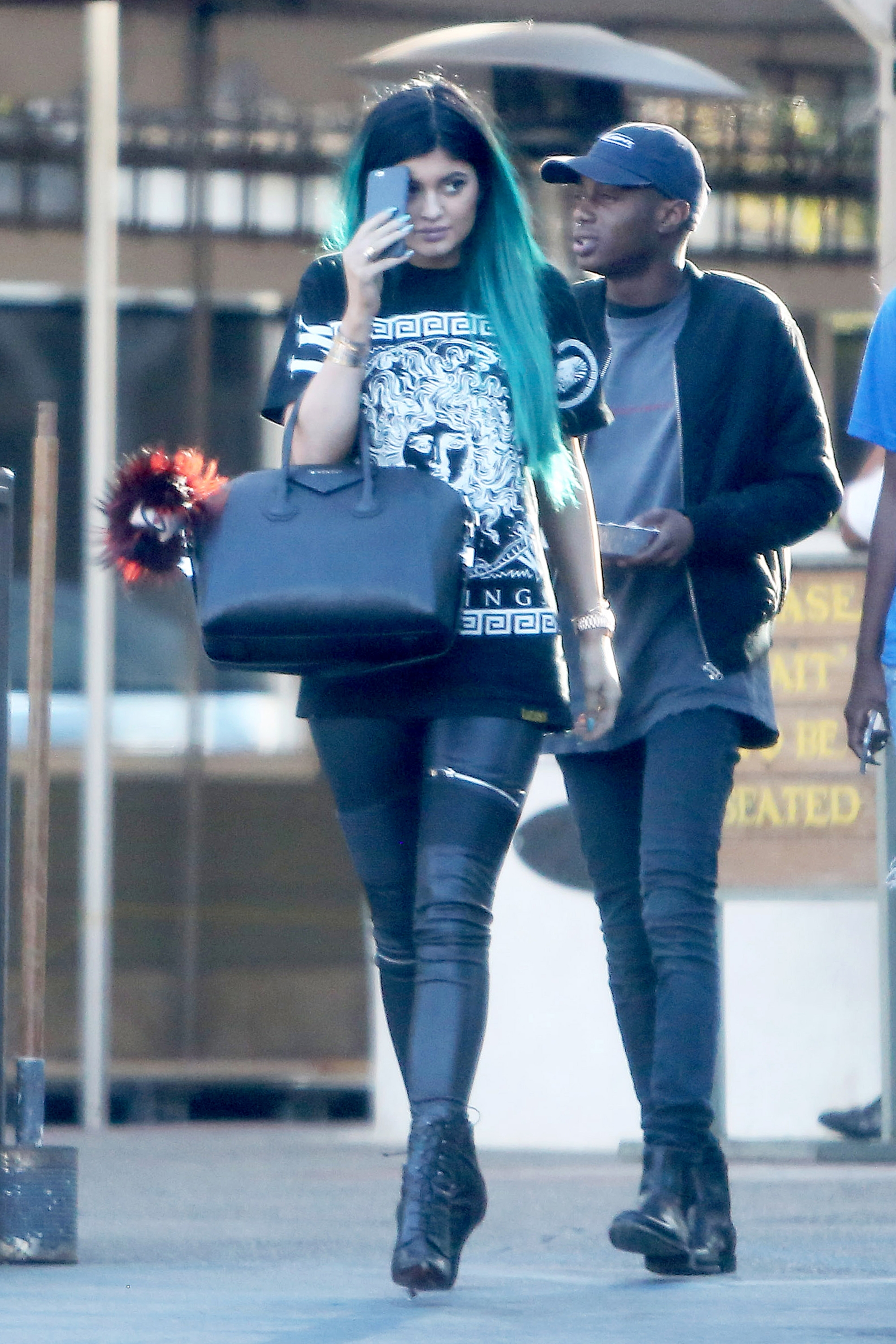 Access_Kardashian_3.jpg