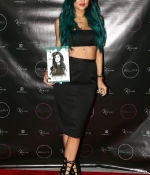 Access_Kardashian_4.jpg