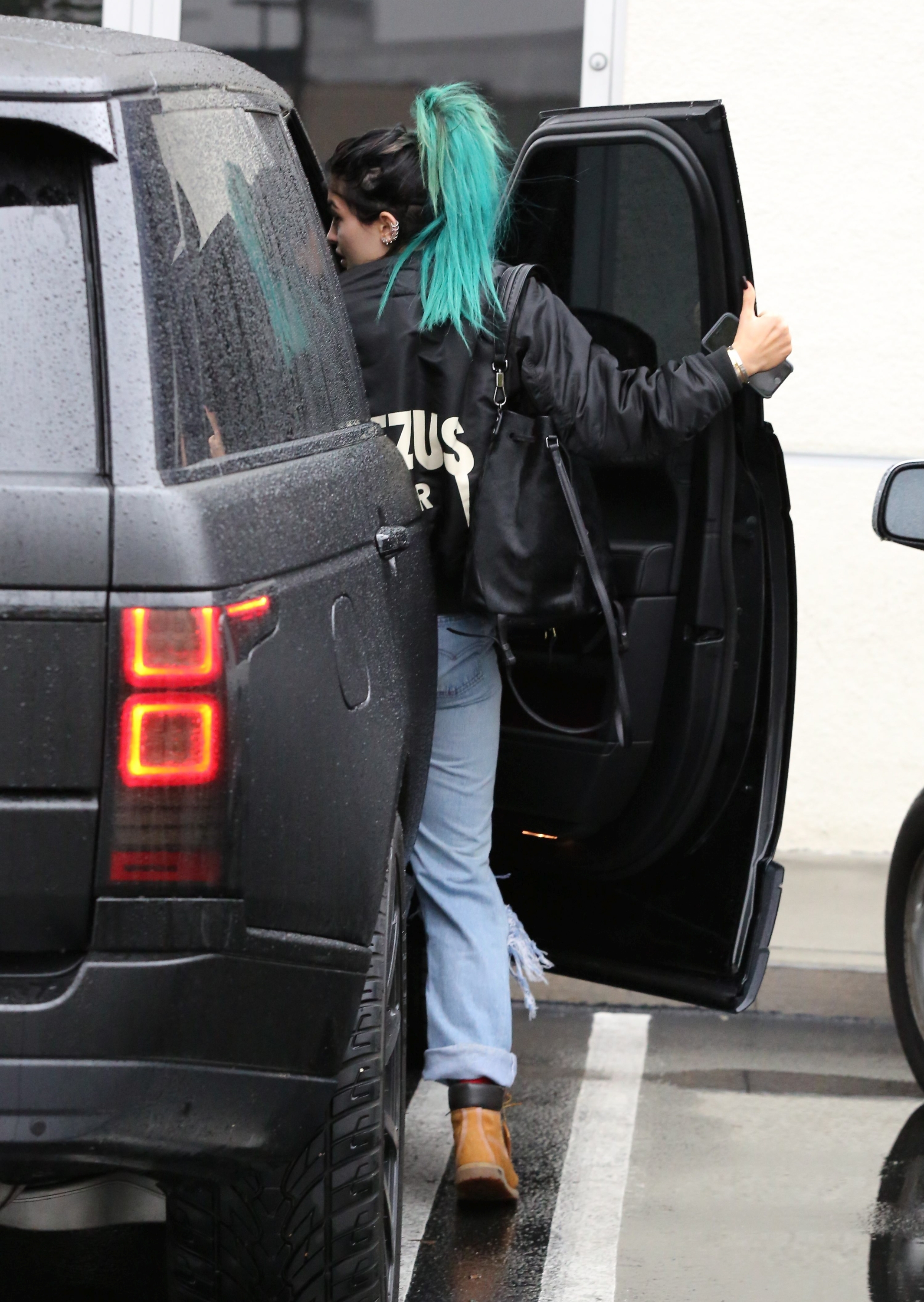 Access_Kardashian_1.jpg