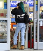 Access_Kardashian_14.jpeg