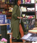 Access_Kardashian_1.jpg