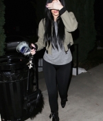Access_Kardashian_7.jpg