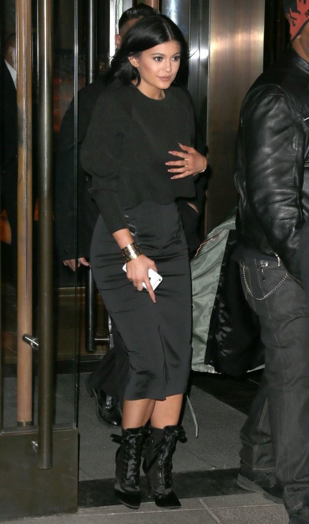 Access_Kardashian_1.jpg