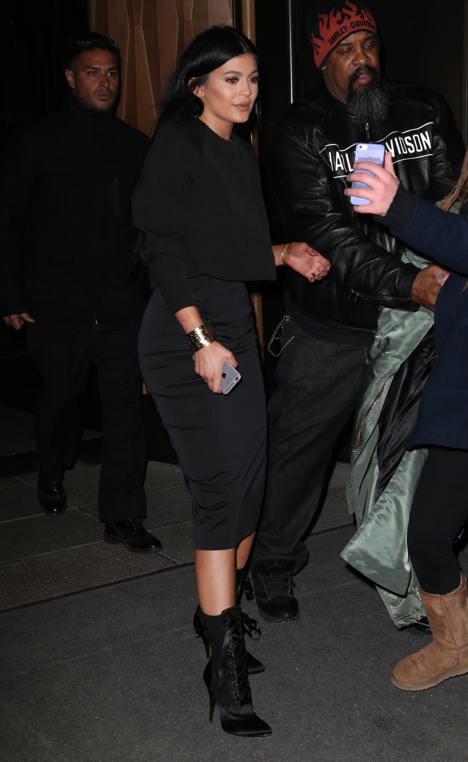 Access_Kardashian_7.jpeg