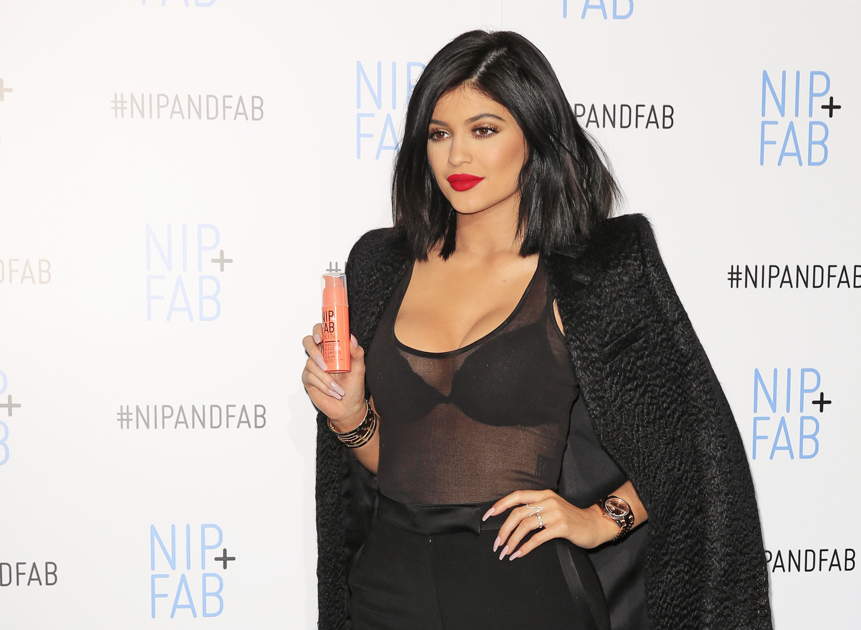 Access_Kardashian_32.jpg
