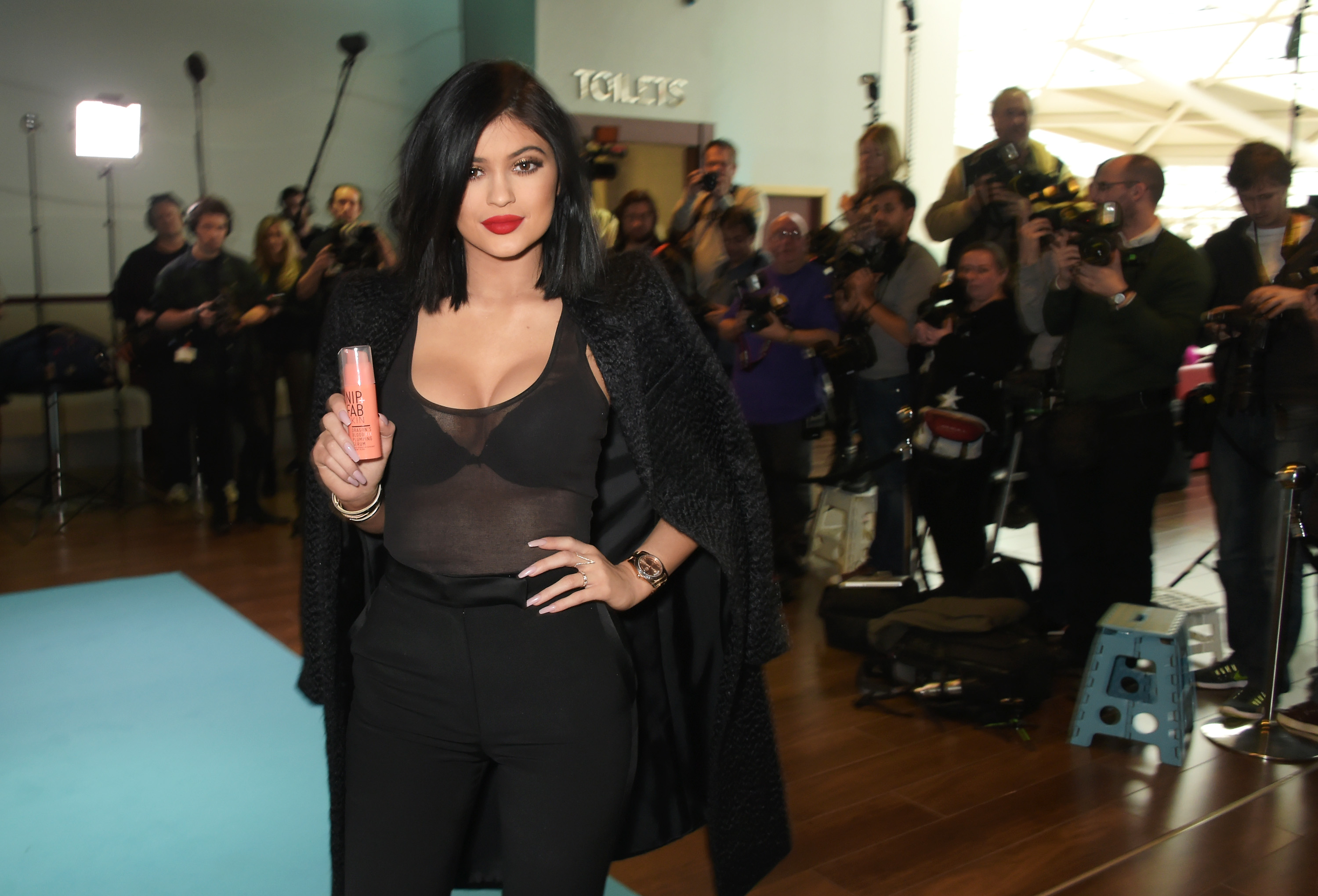 Access_Kardashian_33.jpg