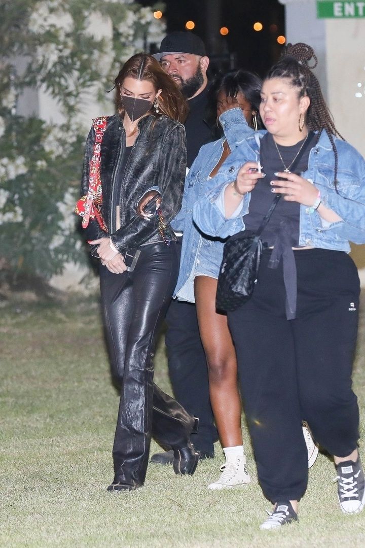 Access_Kardashian_007.jpg