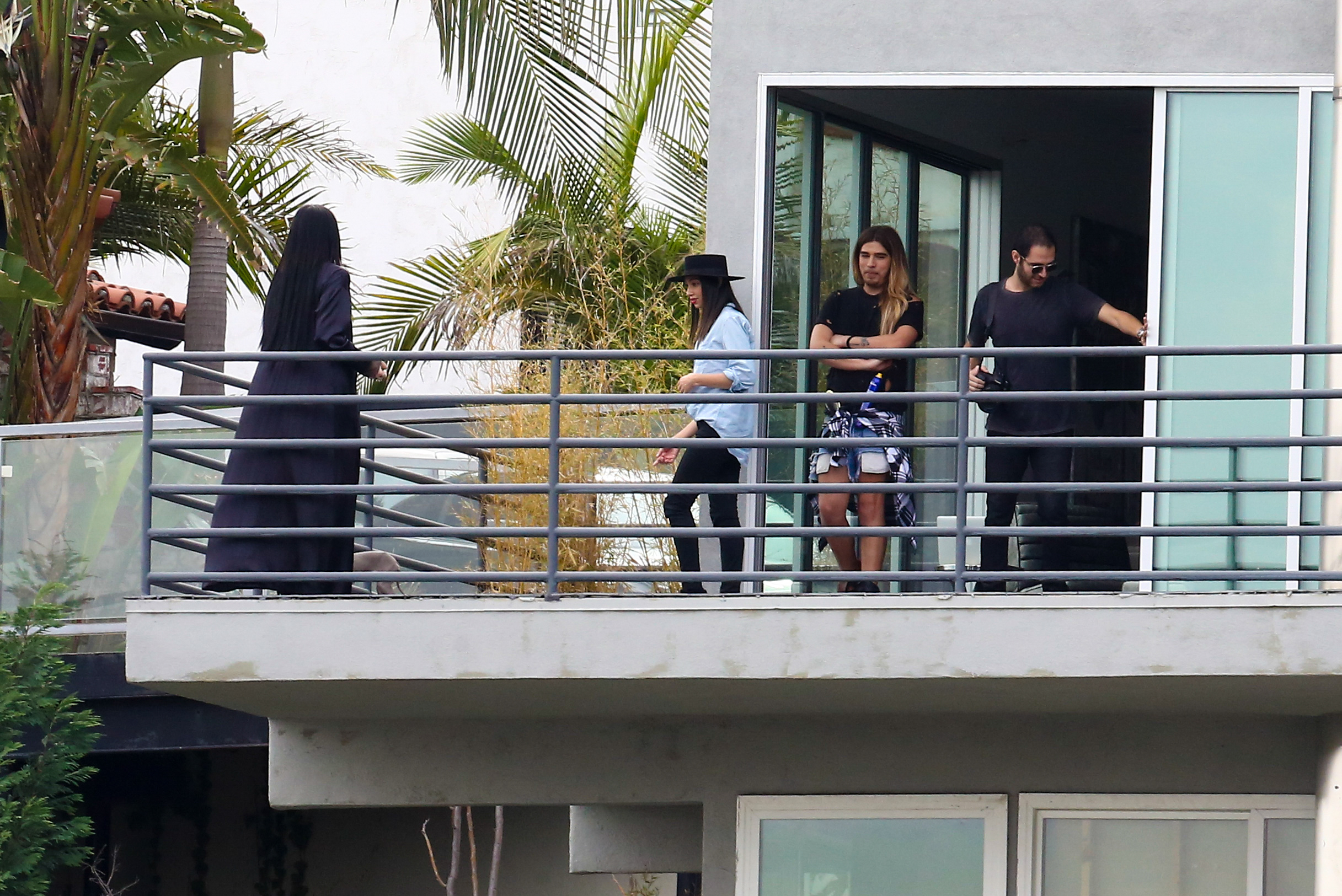Access_Kardashian_13.jpg