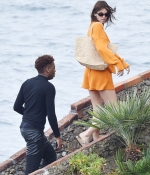 Access_Kardashian_003.jpg