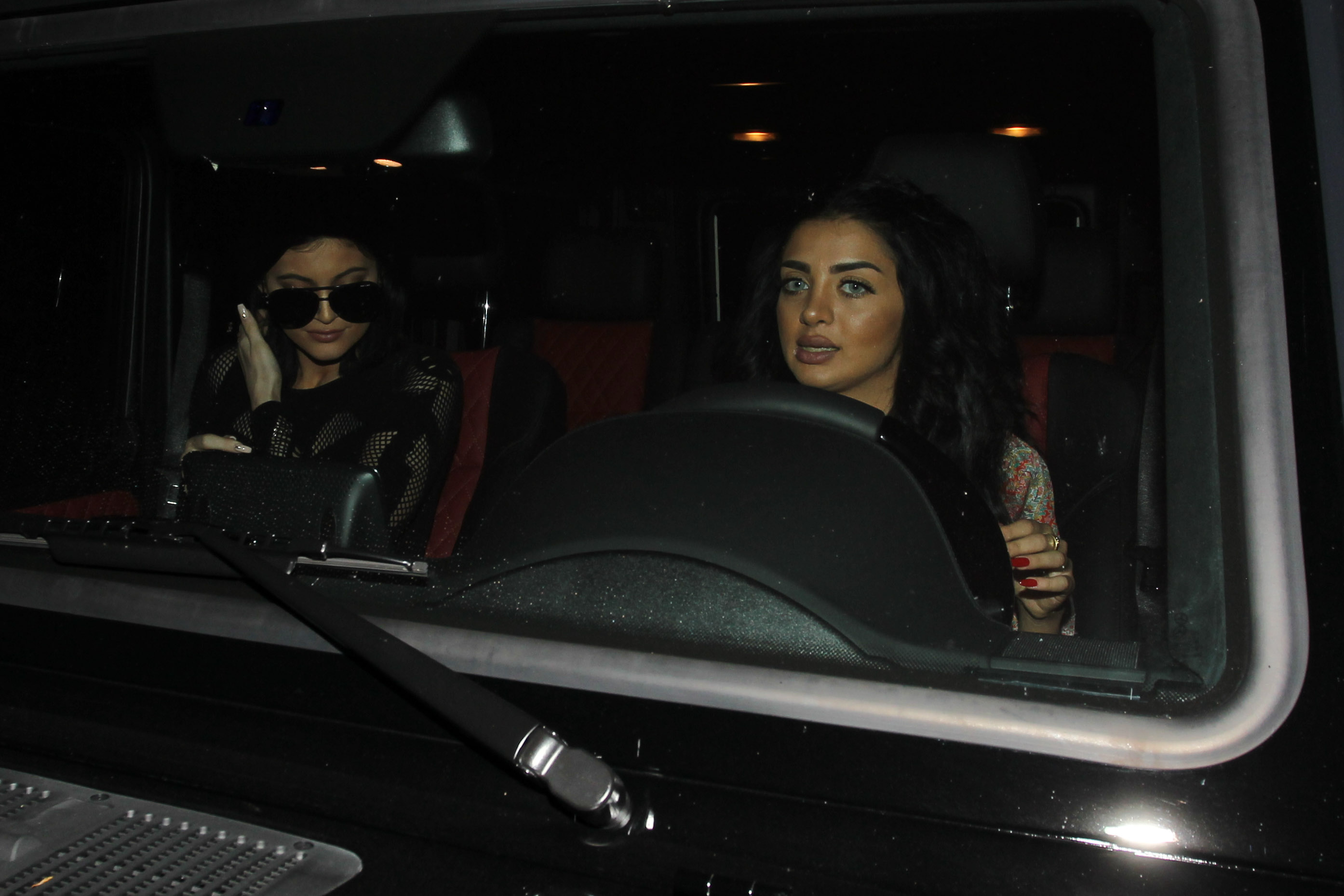 Access_Kardashian_12.jpg