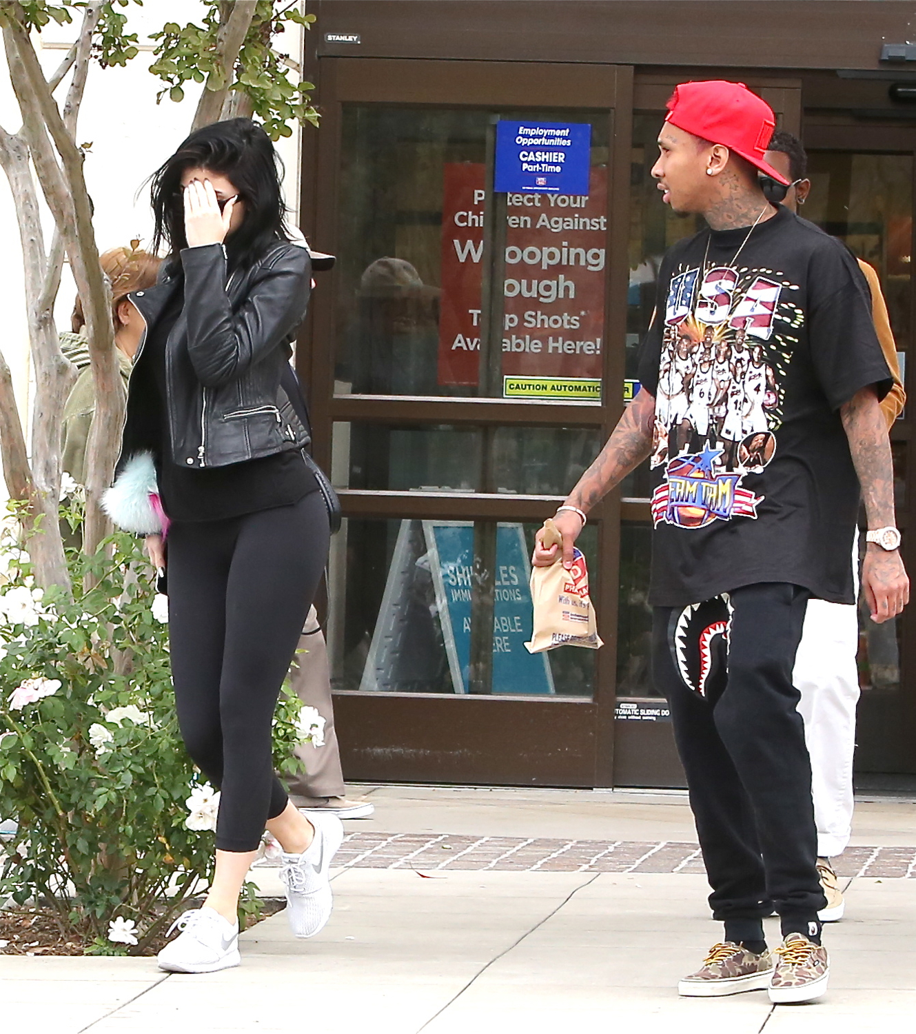 Access_Kardashian_5.jpg