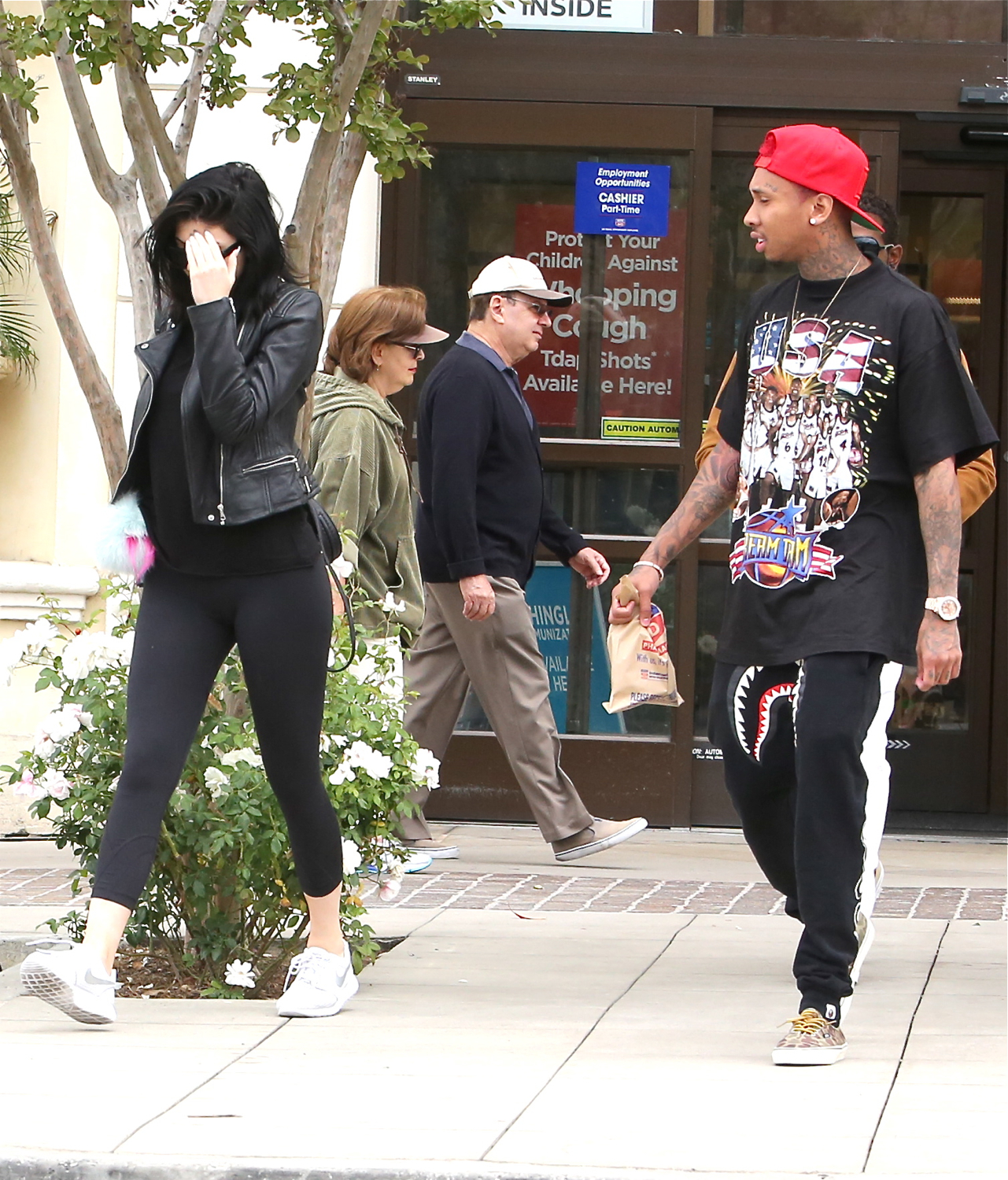 Access_Kardashian_6.jpg