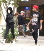 Access_Kardashian_6.jpg