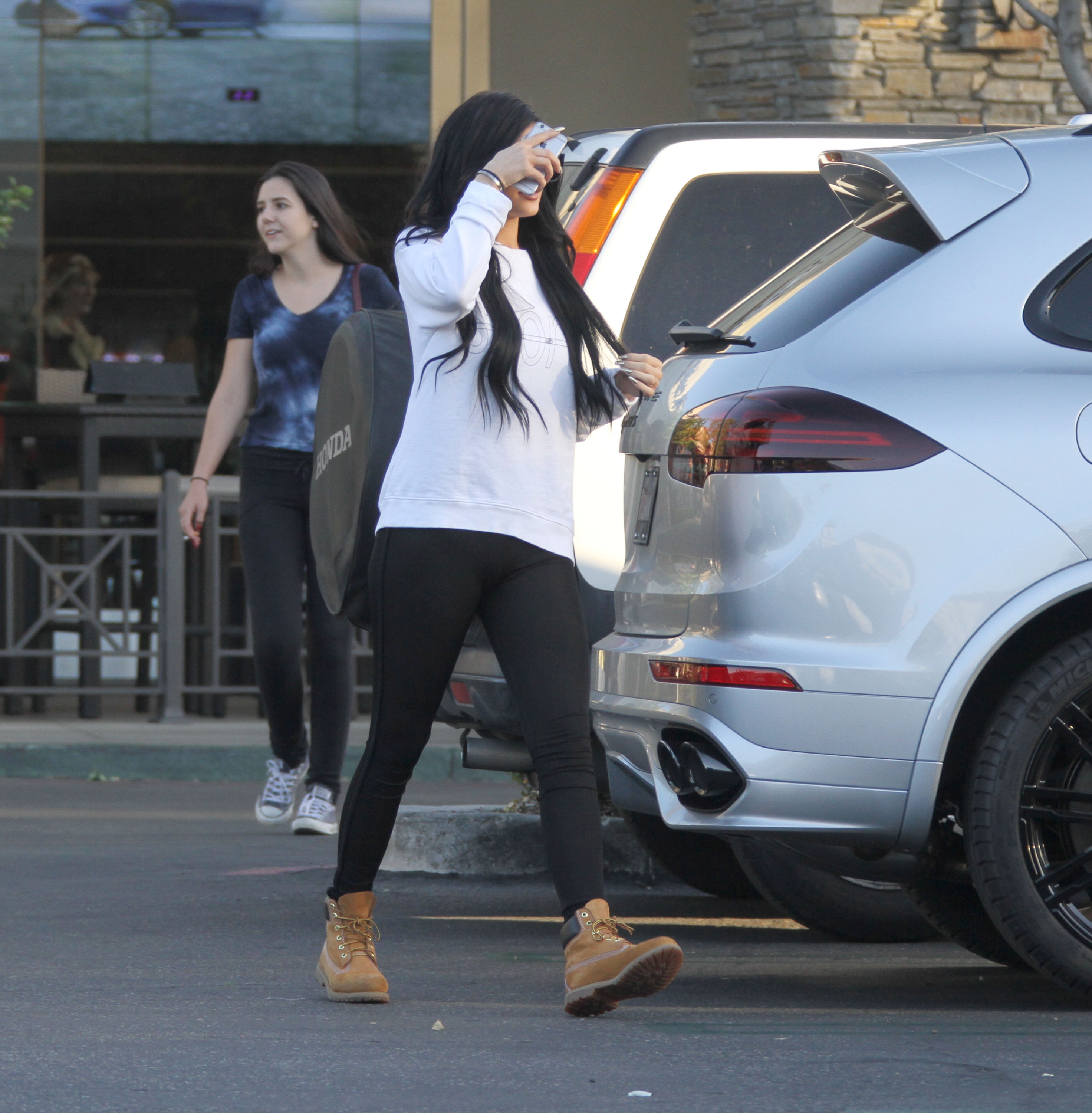 Access_Kardashian_10.jpg