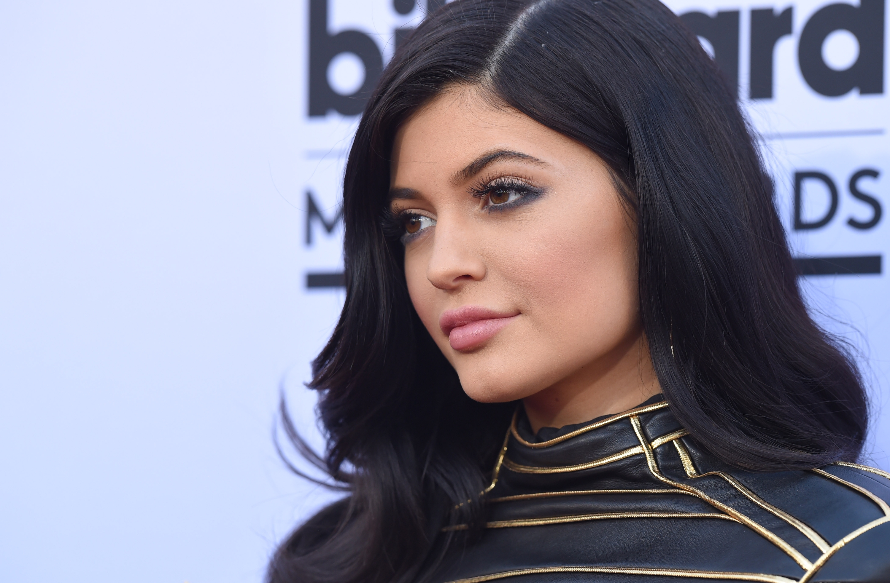 Access_Kardashian_95.jpg