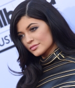 Access_Kardashian_91.jpg