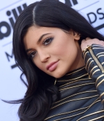 Access_Kardashian_93.jpg
