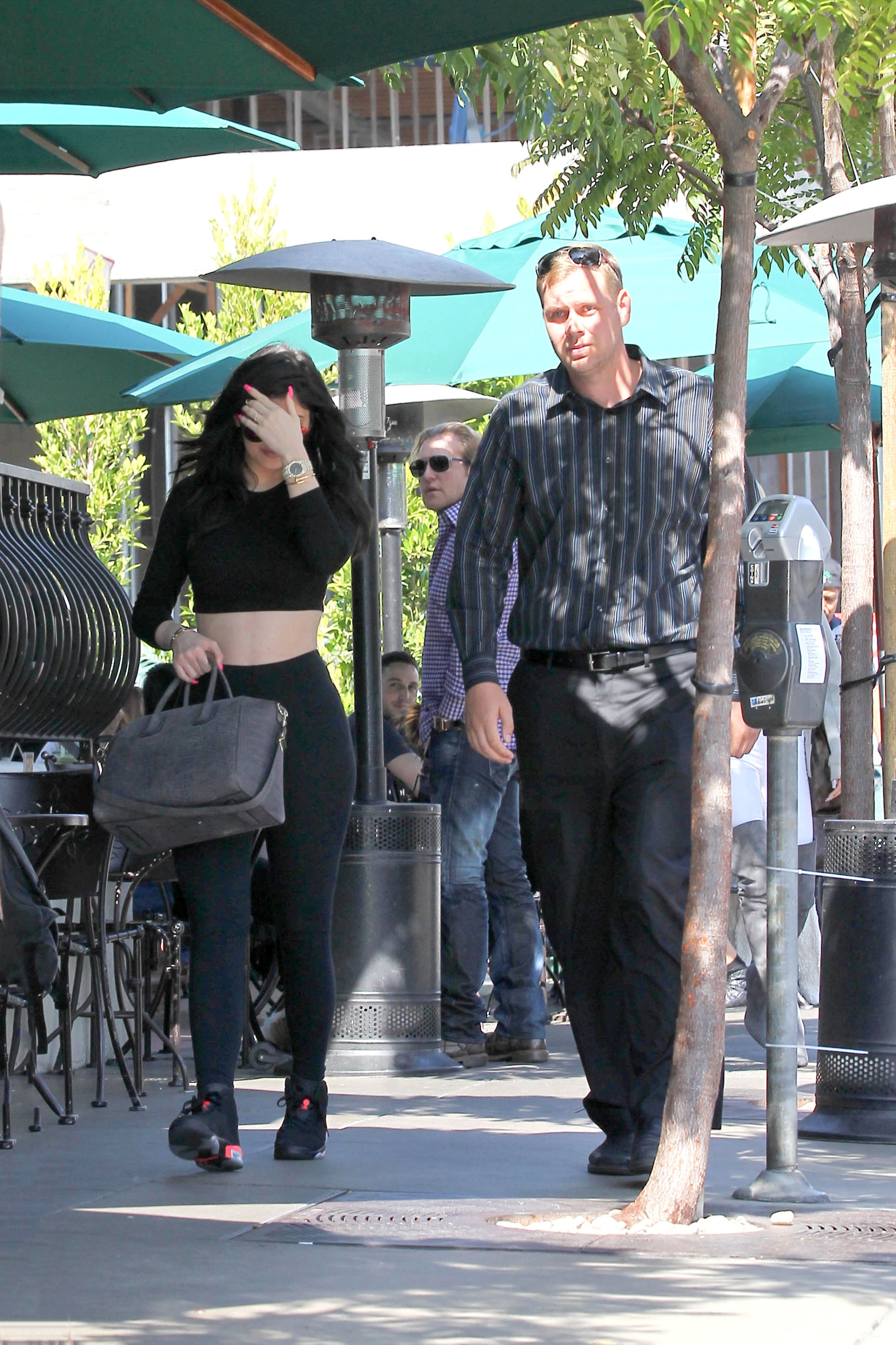 Access_Kardashian_7.jpg