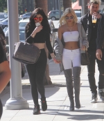 Access_Kardashian_12.jpg