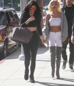 Access_Kardashian_16.jpg