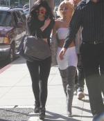 Access_Kardashian_22.jpg